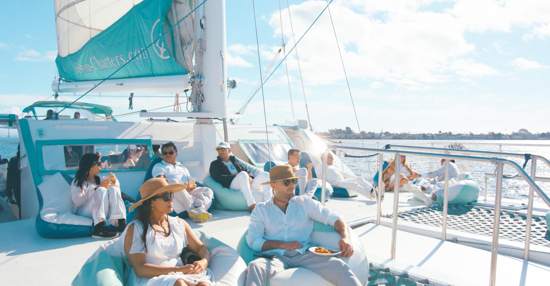 What to Wear to a Boat Party