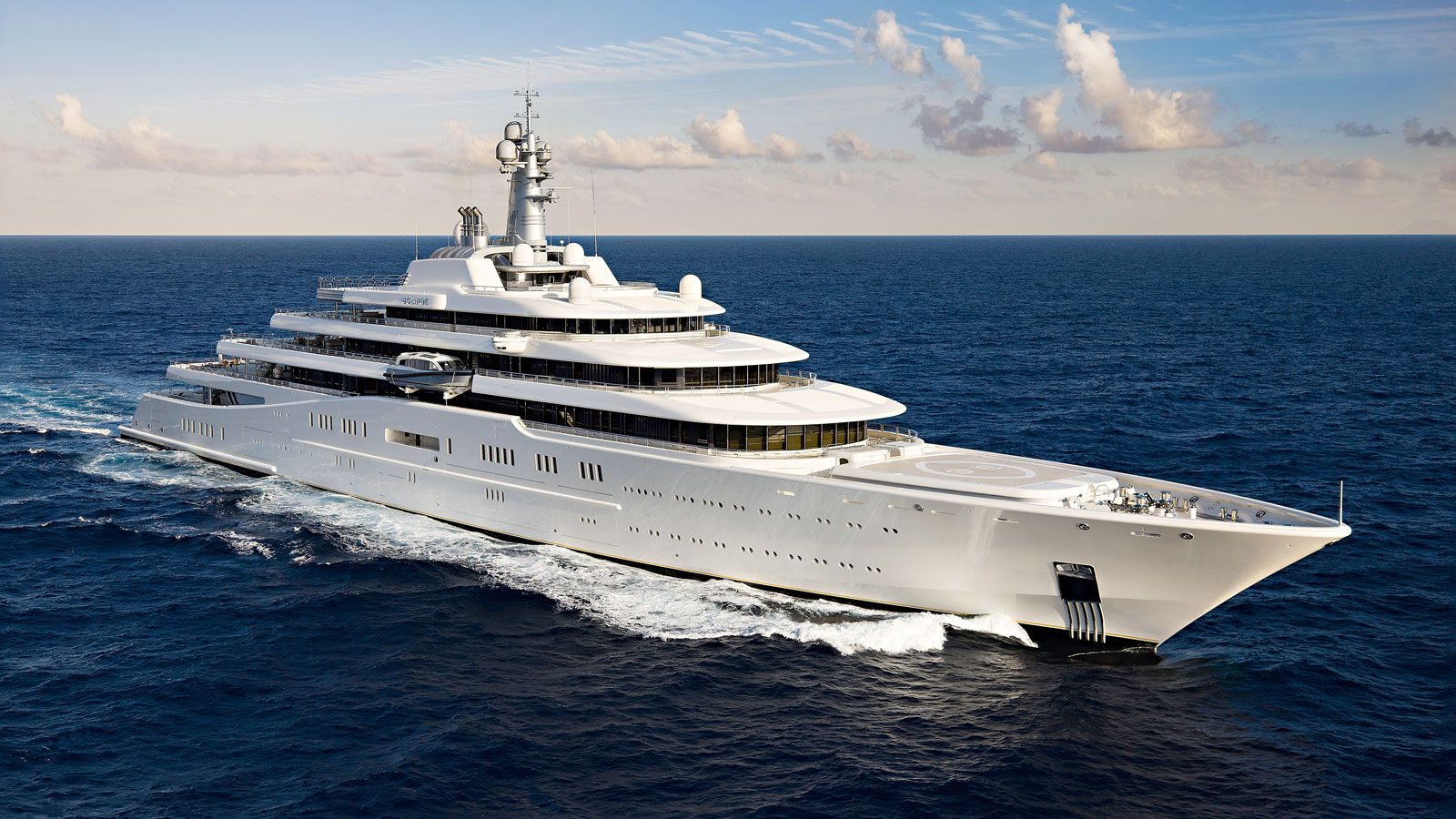 How Much Does It Cost to Own a Yacht?