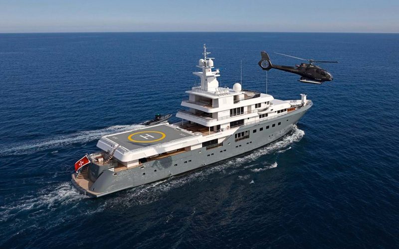 planet 9 explorer yacht