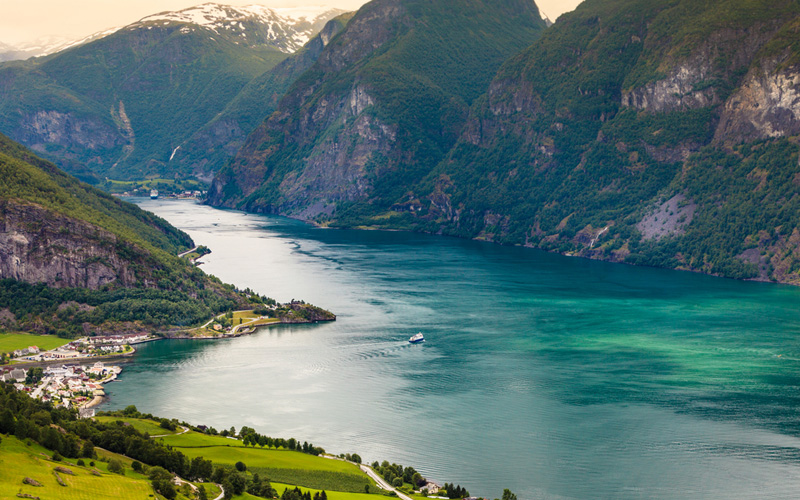 norwegian fjords yachting